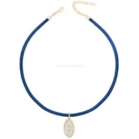 Colar Prata 925 Fio de Seda Azul Escuro Medalha Oval Ouro