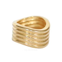 Anel Texturizado Wave Largo Ouro