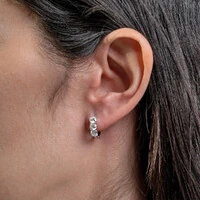 Argolinha Prata 925 Tri Moissanites 4 mm