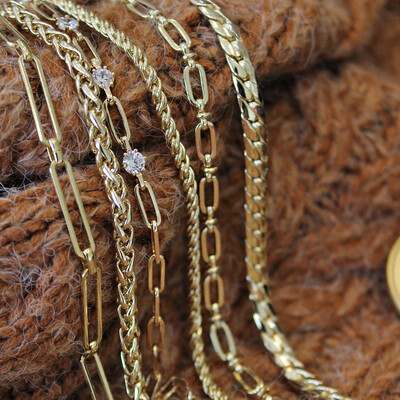 Foto Colar Cordão Entrelaçado Ouro