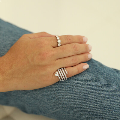 FotoAnel Prata 925 Espiral Cravejado Detalhe Coração