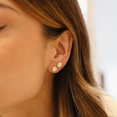 FotoBrinco Prata 925 Redondo Inglesa Moissanite Ouro