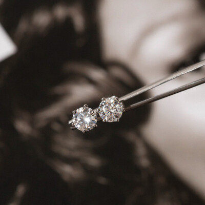 FotoBrinco Prata 925 Ponto 6 Garras Moissanite 6,5 mm