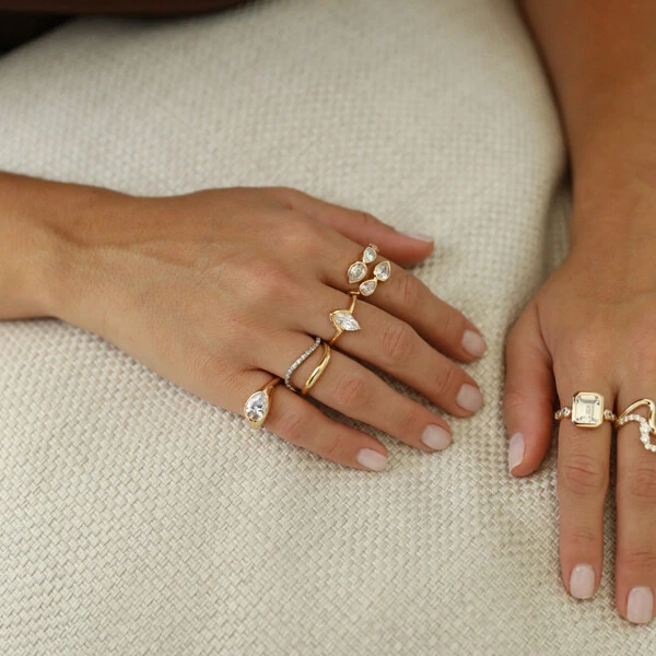 Anel Prata 925 Slim Solitário Navete Ouro