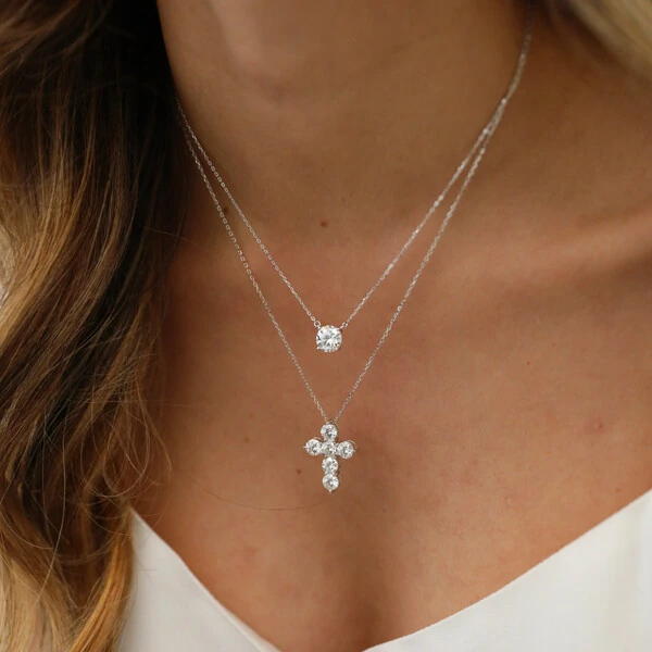 Colar Prata 925 Cruz Moissanite 5 mm 3 ct