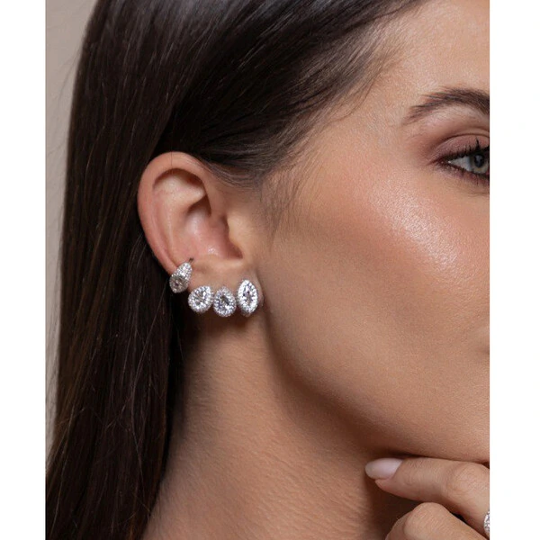 Piercing Fake Hold Cravejado Navete Cristal