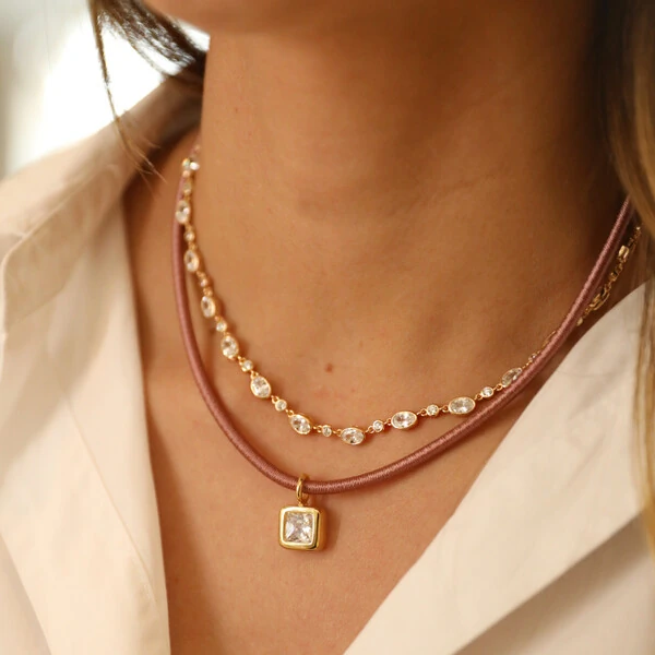 Pingente Carre Quadrado Cristal Ouro