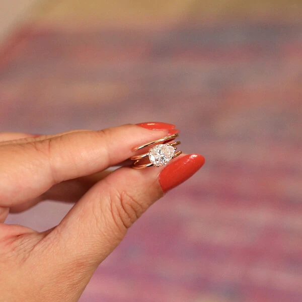 Anel Prata 925 Voltas Gota Central Pear Moissanite Ouro