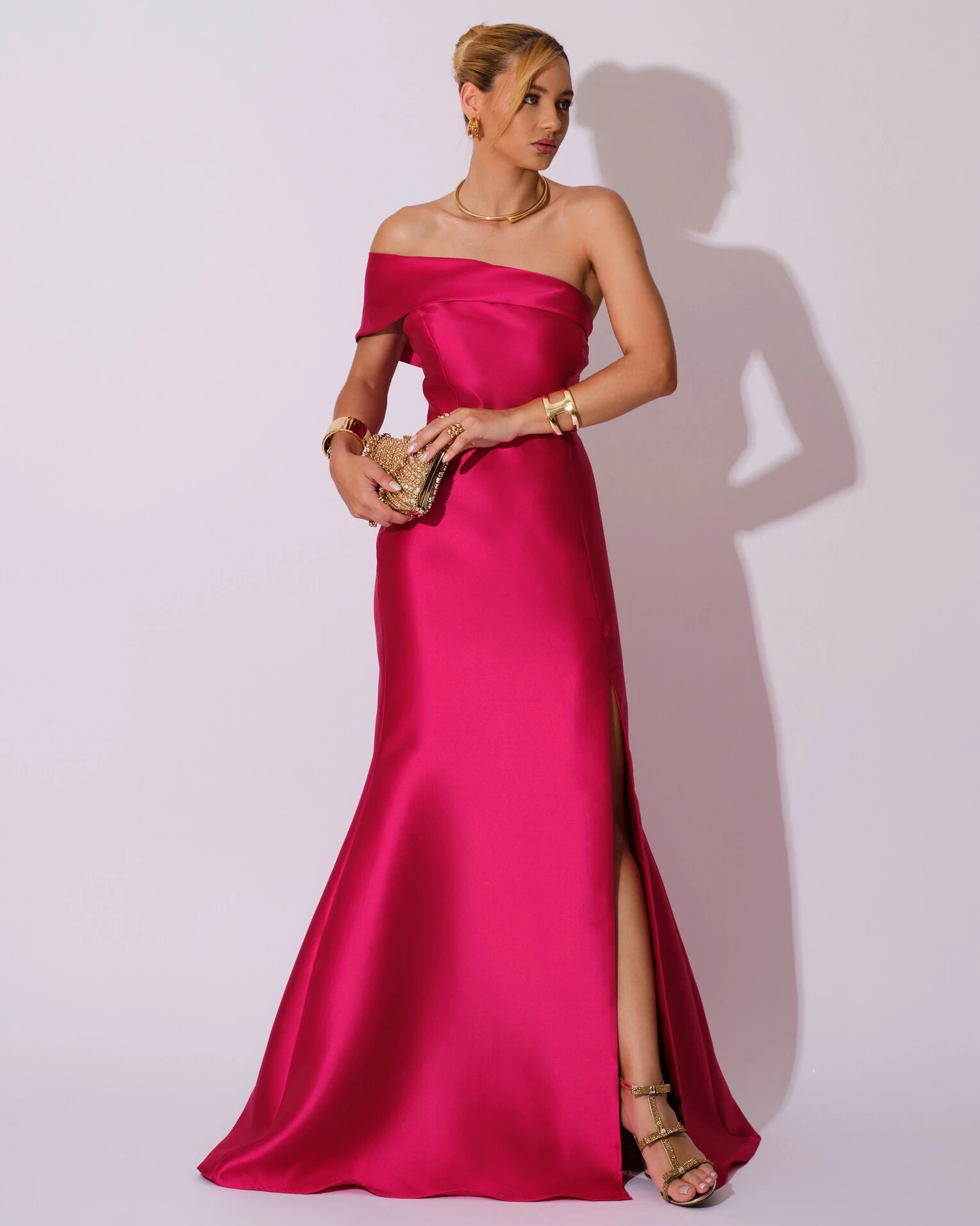 FotoVestido de Festa Zibeline com Faixa Ombro a Ombro Pink