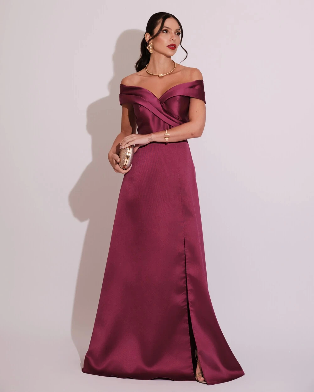 Vestido de Festa Longo Zibeline Ombro a Ombro com Fenda Fúcsia