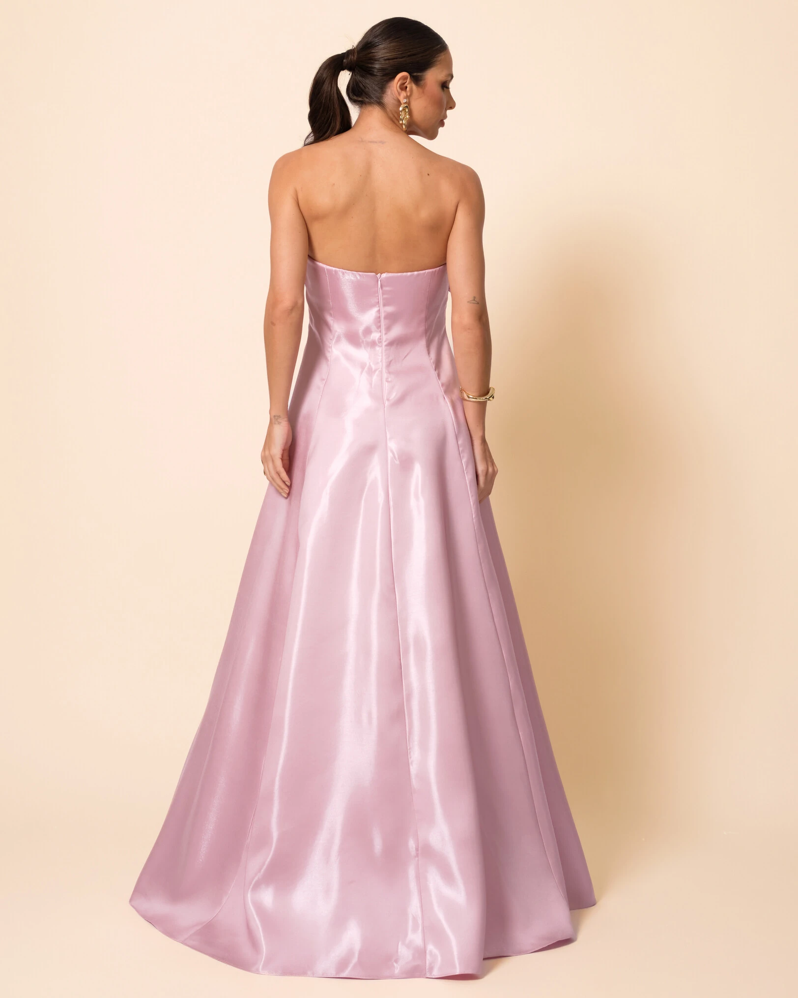 FotoVestido de Festa Longo Cetim Cristal Tomara que Caia com Flor 3D Rosa