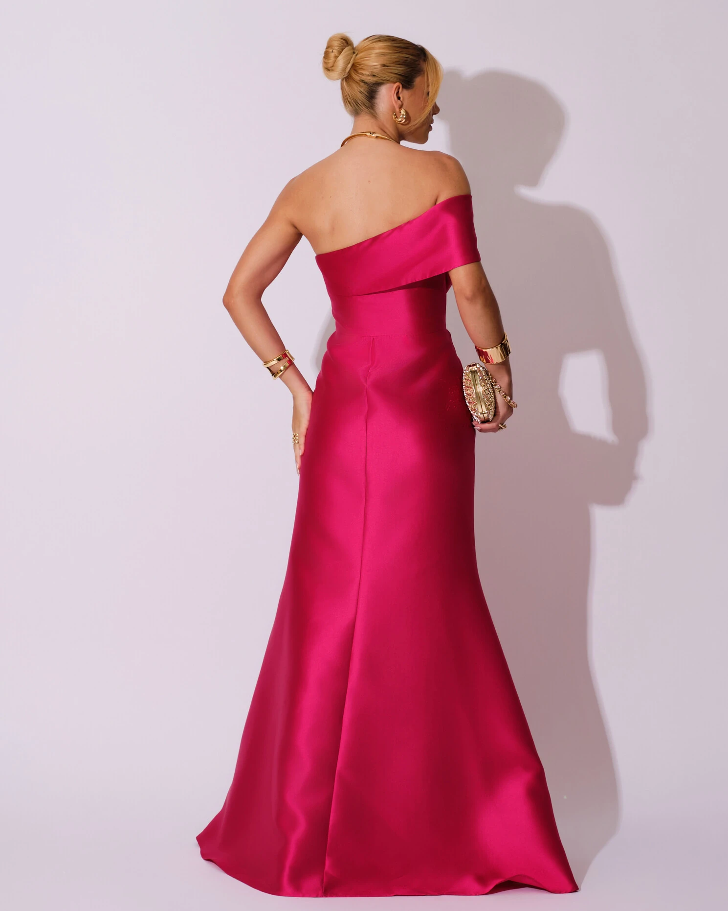 FotoVestido de Festa Zibeline com Faixa Ombro a Ombro Pink