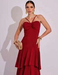 Vestido Longo Crepe com Babado em Camadas Marsala