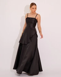 Vestido de Festa Zibeline Tomara que Caia com Recortes e Camadas Preto
