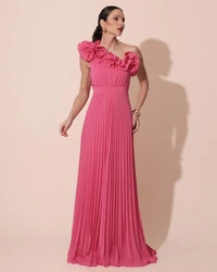 Vestido de Festa um Ombro Só Flor Saia Plissado Pink New