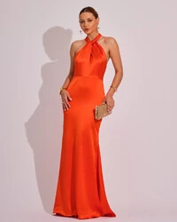 Vestido de Festa Longo em Cetim Alfaiataria com Elastano Frente Única Laranja