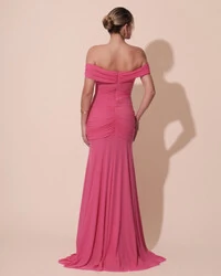 Vestido de Festa Longo Tule Ombro a Ombro Drapeado com Saia Fluida Pink