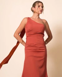 Vestido de Festa Longo Alafataria Um Ombro Só Detalhe Drapeado Terracota