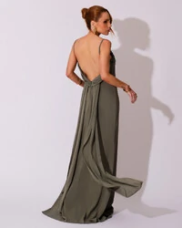 Vestido de Festa Longo Crepe Chiffon Costas Lenço Cauda Verde Oliva