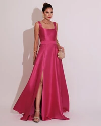 Vestido de Festa Longo Zibeline com Fenda e Faixa Pink