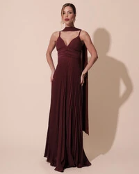 Vestido de Festa Longo Plissado Crepe Chiffon com Alça e Lenço Marsala