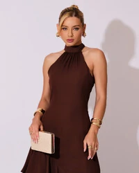 Vestido de Festa Longo Chiffon Crepe Gola Alta Babados Marrom