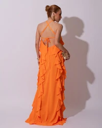 Vestido de Festa Longo Crepe Chiffon Frente Única Babados Cascata e Flor Laranja