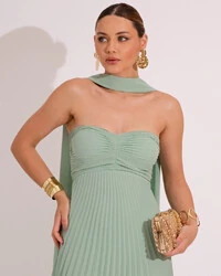 Vestido de Festa Longo Tomara que Caia Plissado com Lenço Verde Claro