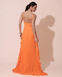 Vestido de Festa Longo Crepe Chiffon Alça Fina Saia Plissada com Babado Cascata Laranja