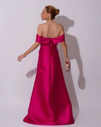 Vestido de Festa Longo Zibeline Ombro a Ombro Drapeado e Fenda Pink