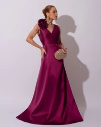 Vestido de Festa longo Zibeline Decote em V com Flores Removivel Fúcsia Beterraba