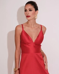 Vestido de Festa Longo Zibeline em Camadas Decote em V com Alças Vermelho