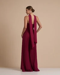 Macacão de Festa Longo Crepe Chiffon Tomara que Caia Plissado com Lenço Cereja