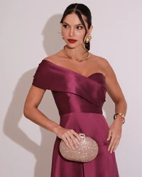 Vestido de Festa longo Faixa Ombro e Fenda Zibeline Fúcsia