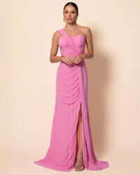 Vestido de Festa Longo Tule Tomara que Caia Faixa Detalhe Drapeado e Fenda Rosa