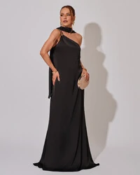 Vestido de Festa Longo em Cetim Fluido um Ombro Só com Lenço Preto