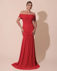 Vestido de Festa Longo Tule Ombro a Ombro Drapeado com Saia Fluida Vermelho