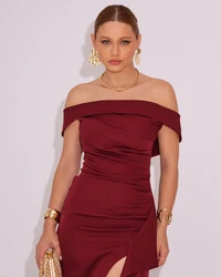 Vestido de Festa Longo Ombro a Ombro com Fenda em Alfaiataria Marsala Escuro