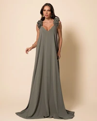 Vestido de Festa Longo Crepe Fluido Decote em V Flores Verde Oliva