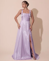 Vestido de Festa Longo Zibeline Cristal com Fenda e Faixa Lilás