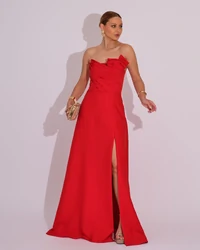Vestido de Festa Longo Alfaiataria Tomara que Caia com Fenda Detalhe Vermelho