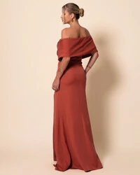 Vestido de Festa Longo Alfaiataria Ombro a Ombro Laço e Fenda Terracota