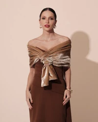 Estola Veludo Dourado