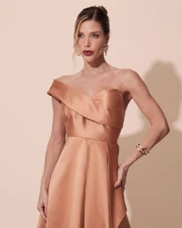 Vestido de Festa Longo Zibeline um Ombro Só Mullet Mocha Mousse New