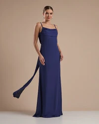 Vestido de Festa Longo Crepe Chiffon Costas Lenço Cauda Azul Marinho