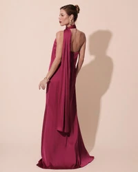 Vestido de Festa Longo Cetim Fluido Um Ombro Só Beterraba