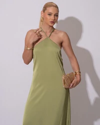 Vestido Longo de Cetim com Decote Triangular e Amarração nas Costas Degagê Verde Pistache