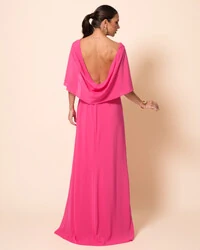 Vestido de Festa Longo Crepe Chiffon com Capa e Degagê nas Costas Pink New