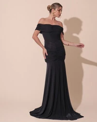 Vestido de Festa Longo Tule Ombro a Ombro Drapeado com Saia Fluida Preto