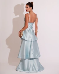 Vestido de Festa Longo Zibeline em Camadas Decote em V com Alças Tiffany